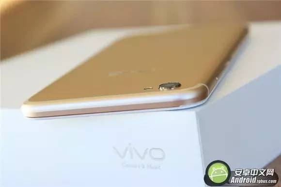 vivo前置柔光自拍,vivox11600万柔光自拍