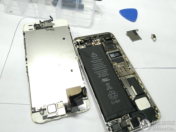iphone5s摇动机身有响声,苹果手机振动失灵自己反复震动