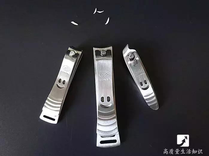 指甲剪成什么样不容易断,指甲很厚很硬剪不动应当怎么处理