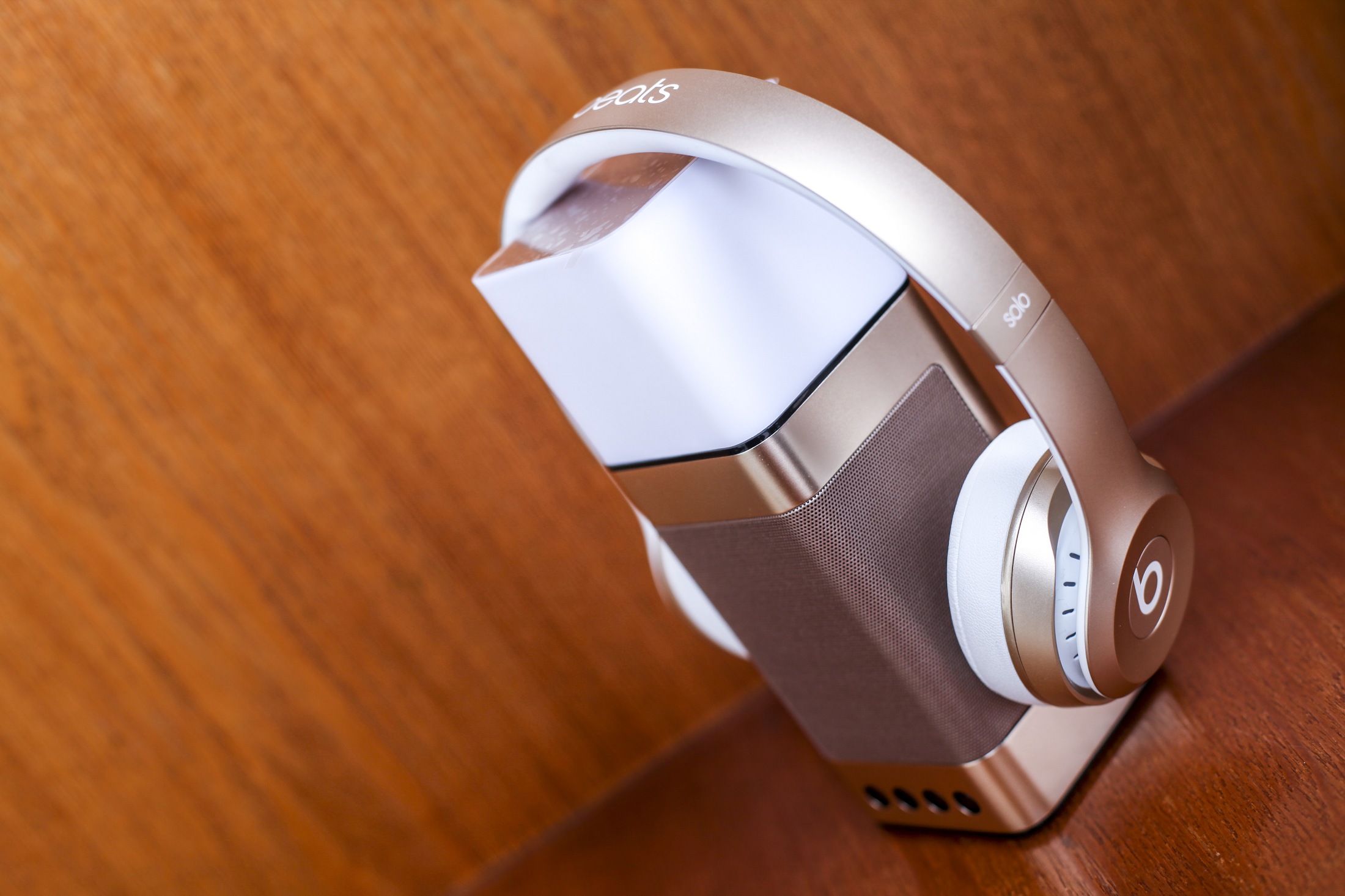 beatssolo2推荐吗,beatssolo2wireless测评
