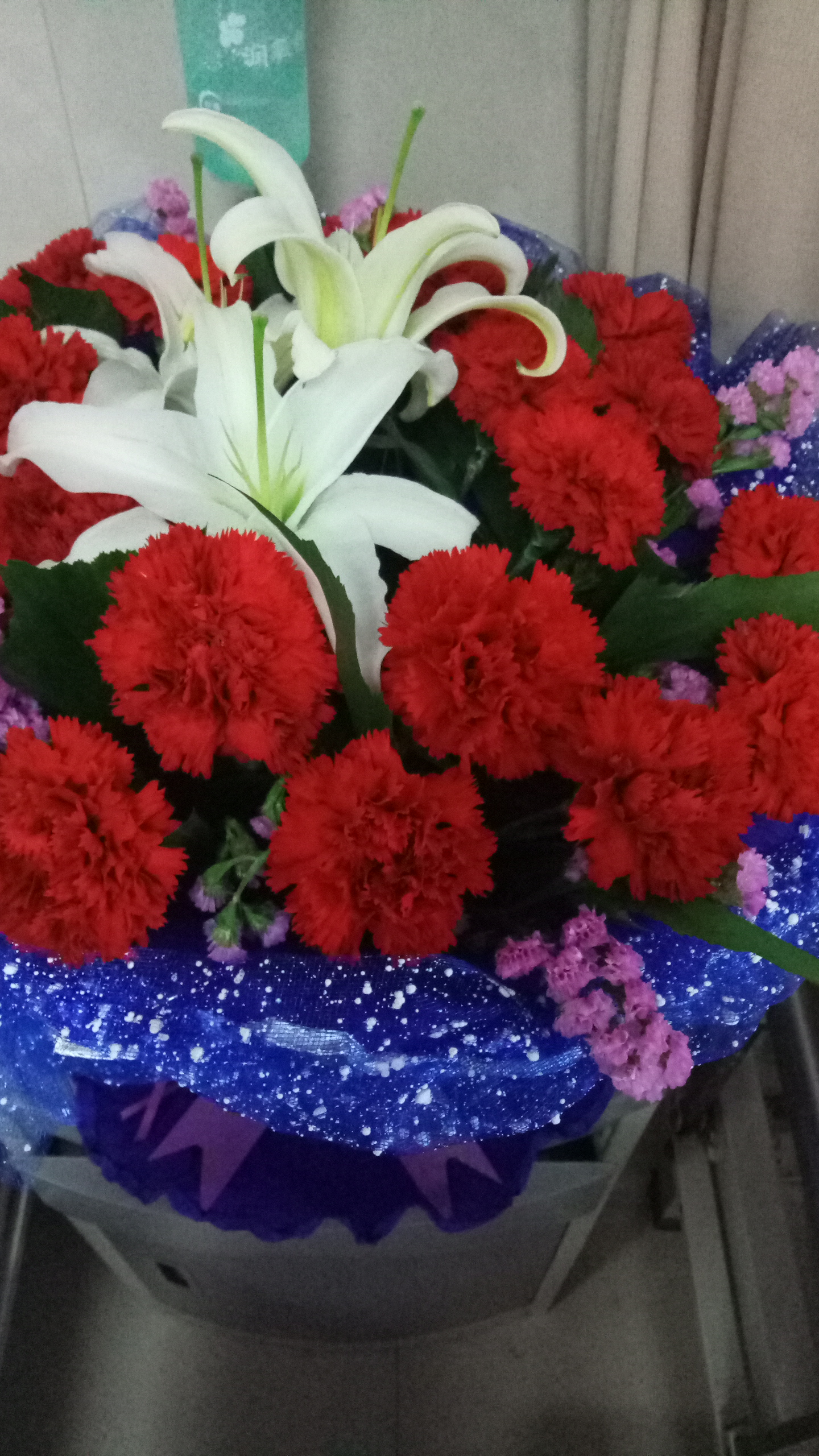康乃馨勿忘我干花花束,康乃馨鲜花怎么晾干做成干花