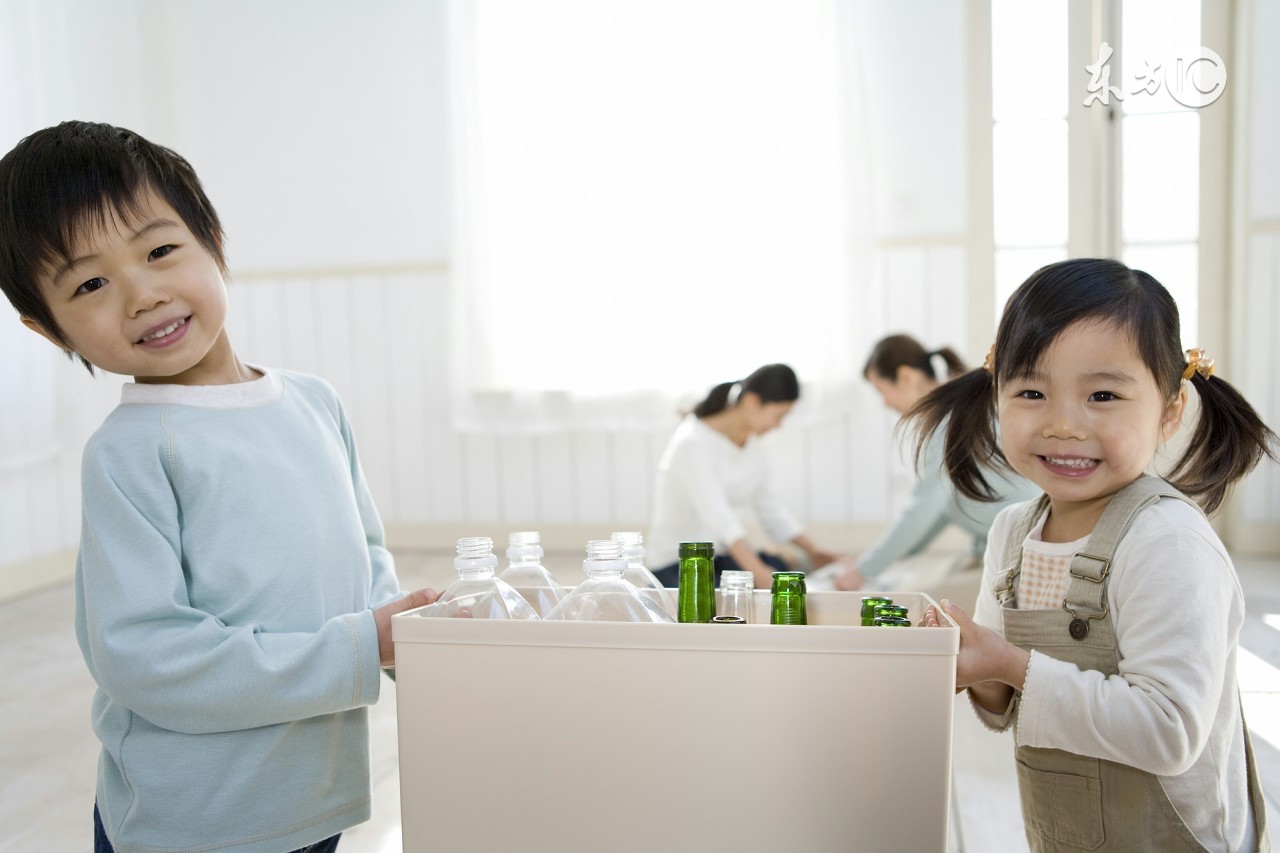 对付胆小的孩子的方法,教你4招解决孩子性格胆小