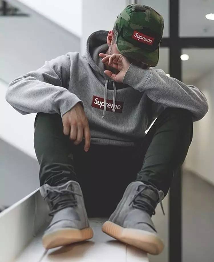 吹风机减缓球鞋褶皱,有效去除球鞋鞋头褶皱