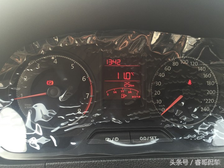 小伙买十万元二手车,小伙几千块钱买二手车