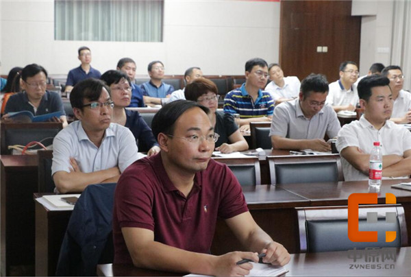 郑州47中直击现场,郑州47中早读
