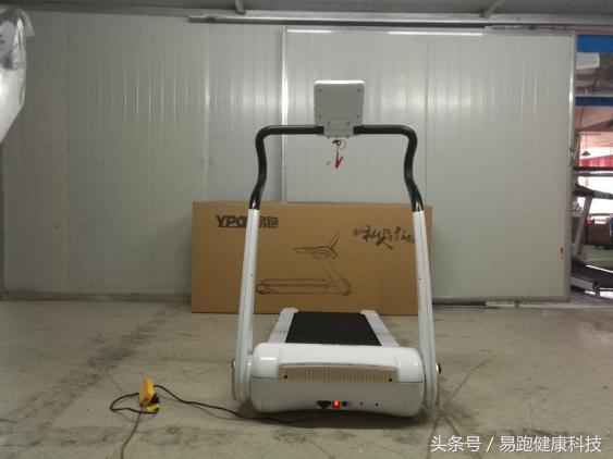 新品测评来啦！易跑mini3抢先体验，小户型也能肆意奔跑！