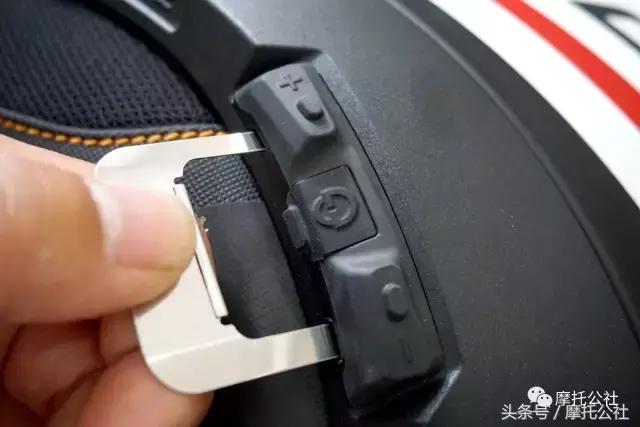 舒伯特揭面盔评测,舒伯特c4pro和agv揭面盔哪个好