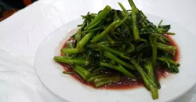 就因为豆腐乳太咸，你就不吃了？！它的好处多到你想象不到！
