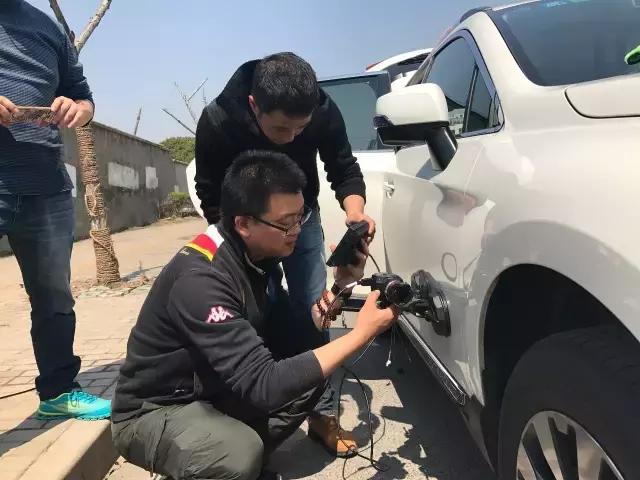 幕后｜想要拍好车VR采集端你还缺一台它