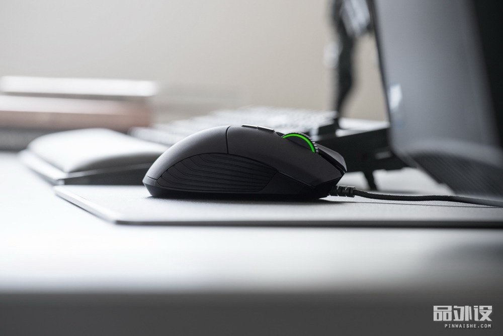 razer巴塞利斯蛇标准版鼠标,razer发布雷蛇毒蝰电竞鼠标