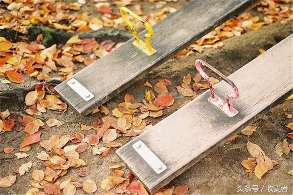 老婆把刚满月的孩子丢下回了娘家，现在来向我提要求，可恨！