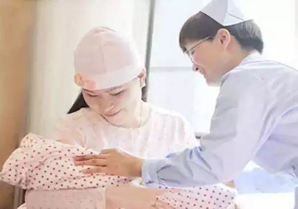 女人产后第一年该做什么,产褥期妈妈怎么护理