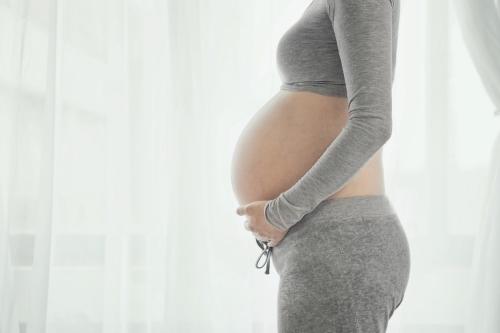 孕妈一饿就恶心,孕妈饿了为什么这么难受
