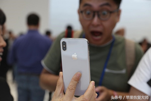 ios10.3.3还能刷吗,苹果11ios17.3.1建议升级吗