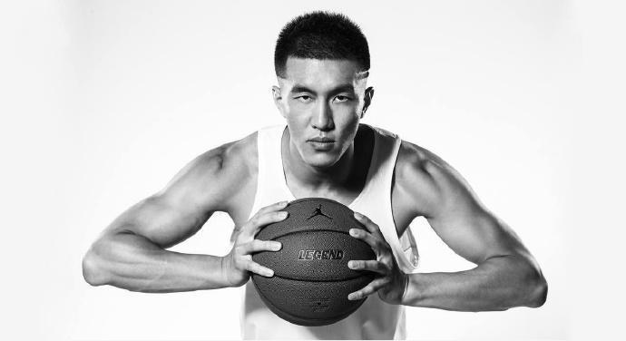 cba郭艾伦转会了吗,cba球员郭艾伦都穿哪些鞋