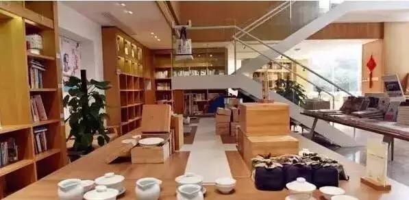 中国最美书店海岱楼钟书阁,杭州最美书店钟书阁