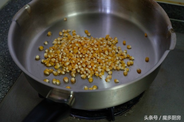 怎样能把玉米粒炒成玉米花,几颗玉米粒就能爆一大锅爆米花