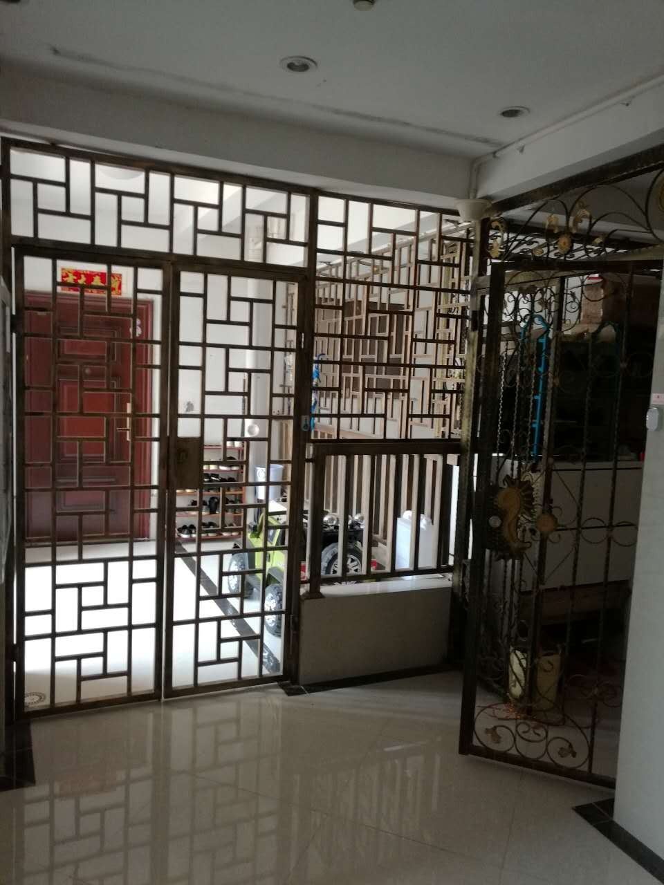 山语城楼顶违建,山语城违章建筑拆除