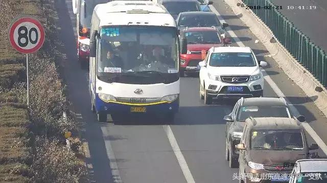 注意啦！鲁A、鲁B、鲁C、鲁F、鲁N、鲁P、鲁K、鲁V、鲁Y的这些车主，请速收下春节过后首张罚单！