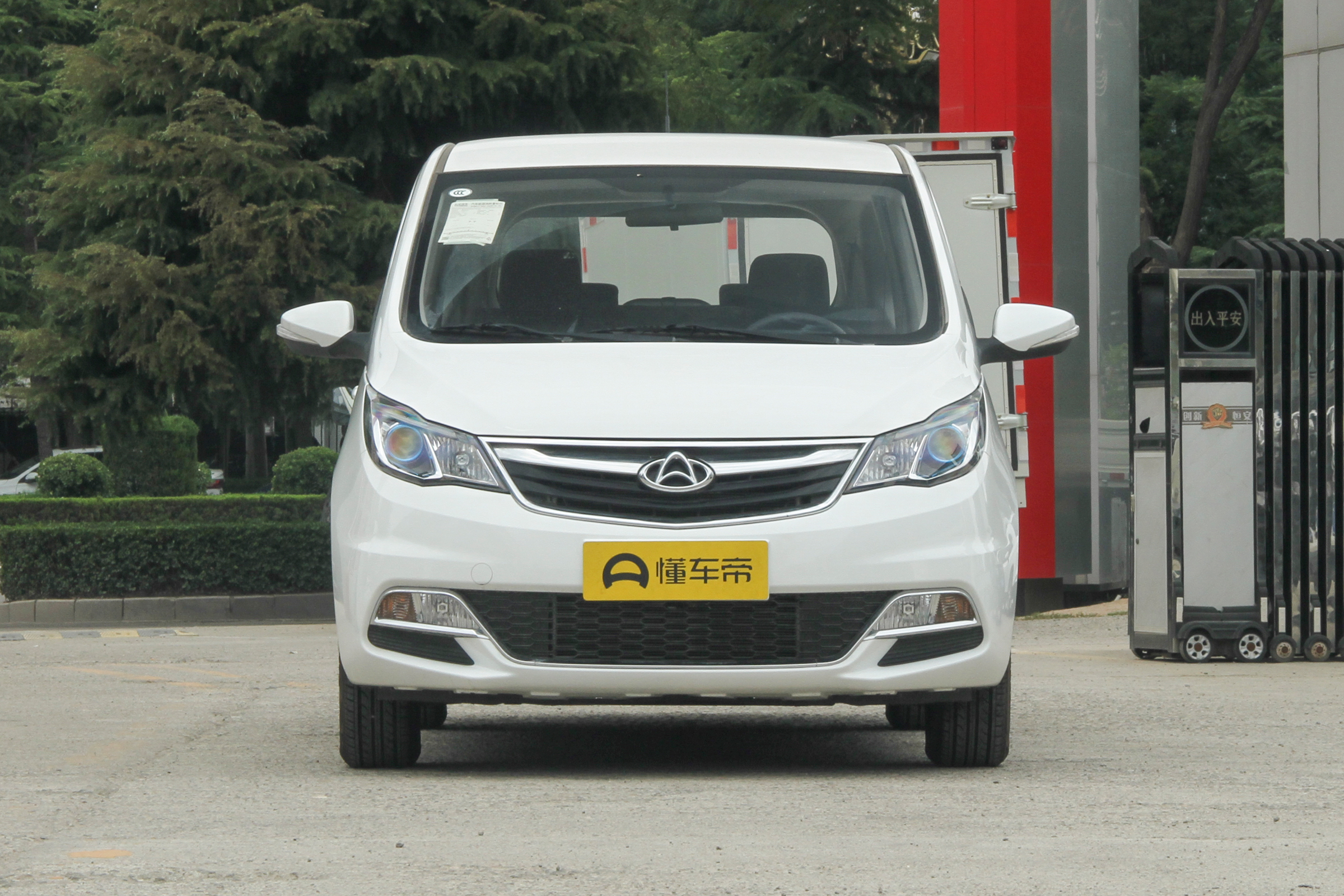 长安欧尚a600ev2021款轻快版6座,长安欧尚a600真实评价