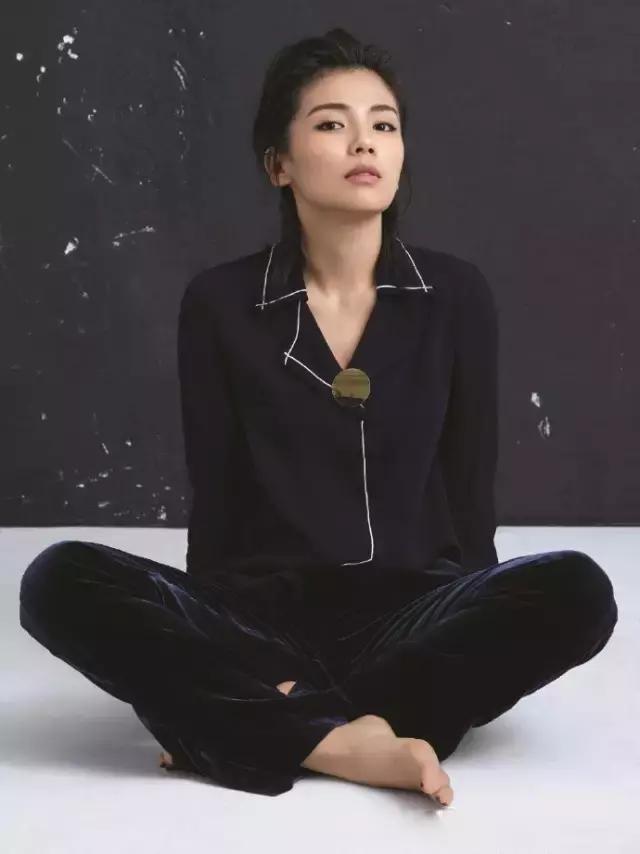 宋佳刘诗诗直筒裤,刘诗诗宋佳最爱的衬衫