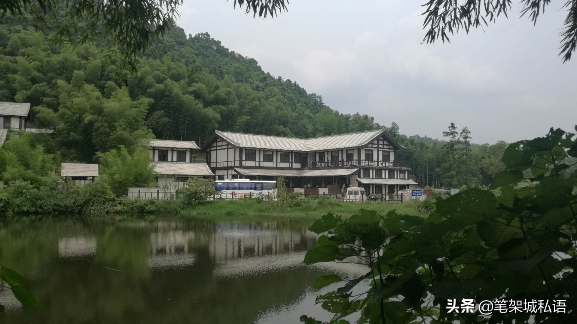 常德津市的这个小山坳里，隐藏着一个绝佳的静修庭院