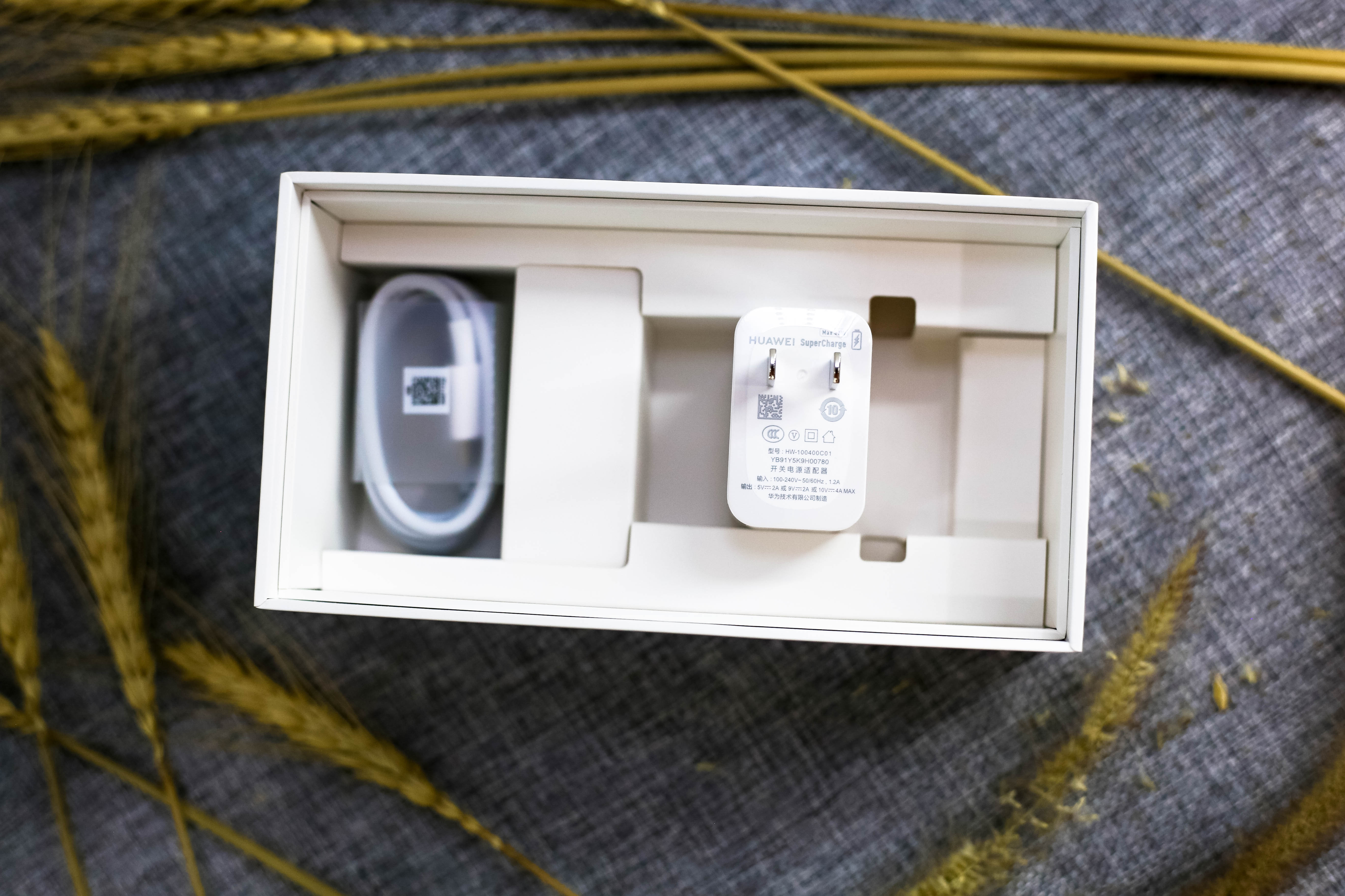 华为5g随身wifi和pro区别,华为5g支持sansa吗