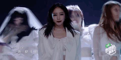 全员高燃，这首硬核《卡路里》把我听哭了