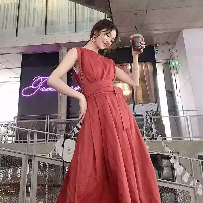 高端服装棉麻风流行趋势,棉麻复古文艺风穿搭会显老吗