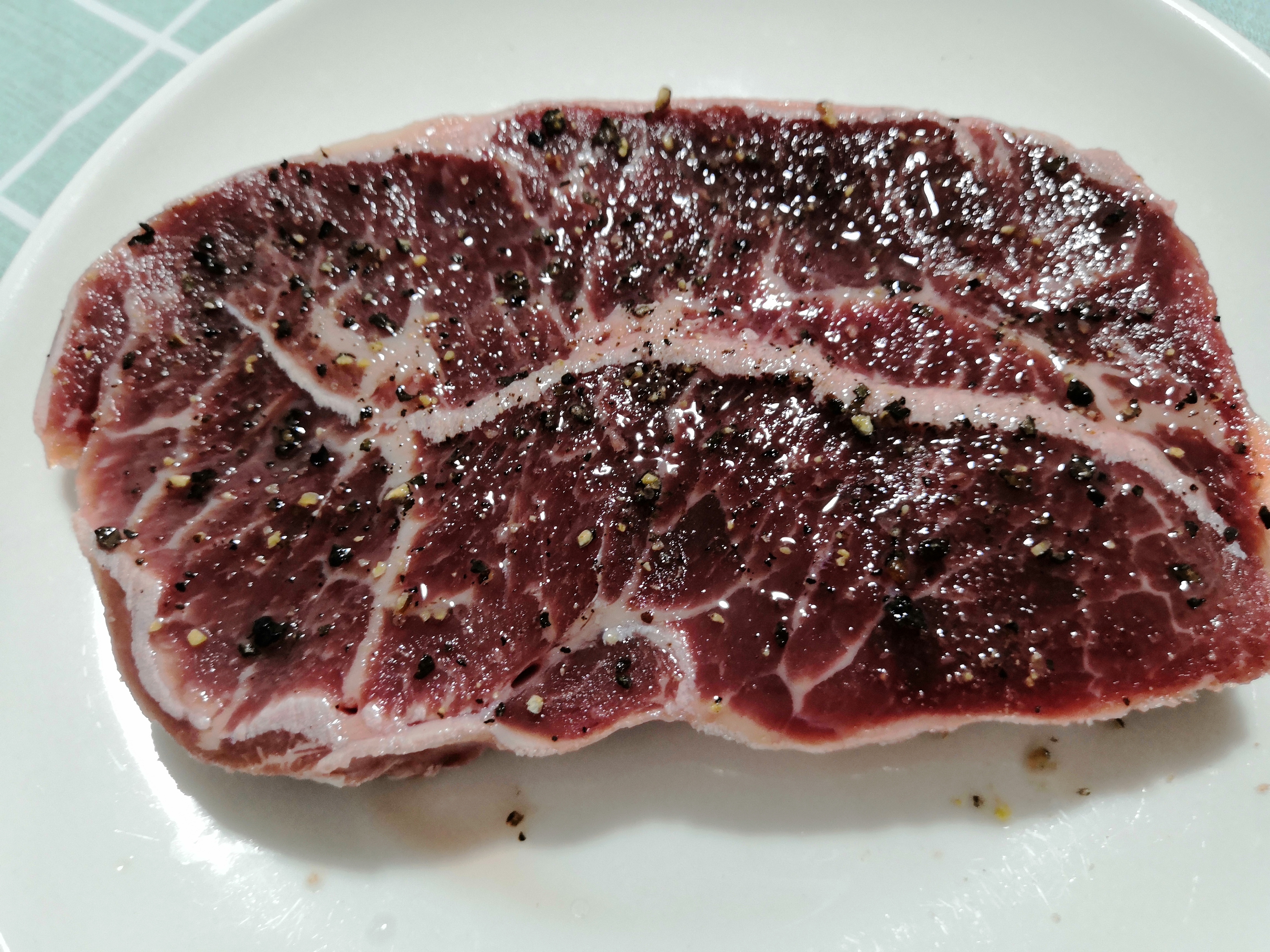 在家做西餐牛排最简单方法,怎么做牛排才能做出西餐的感觉
