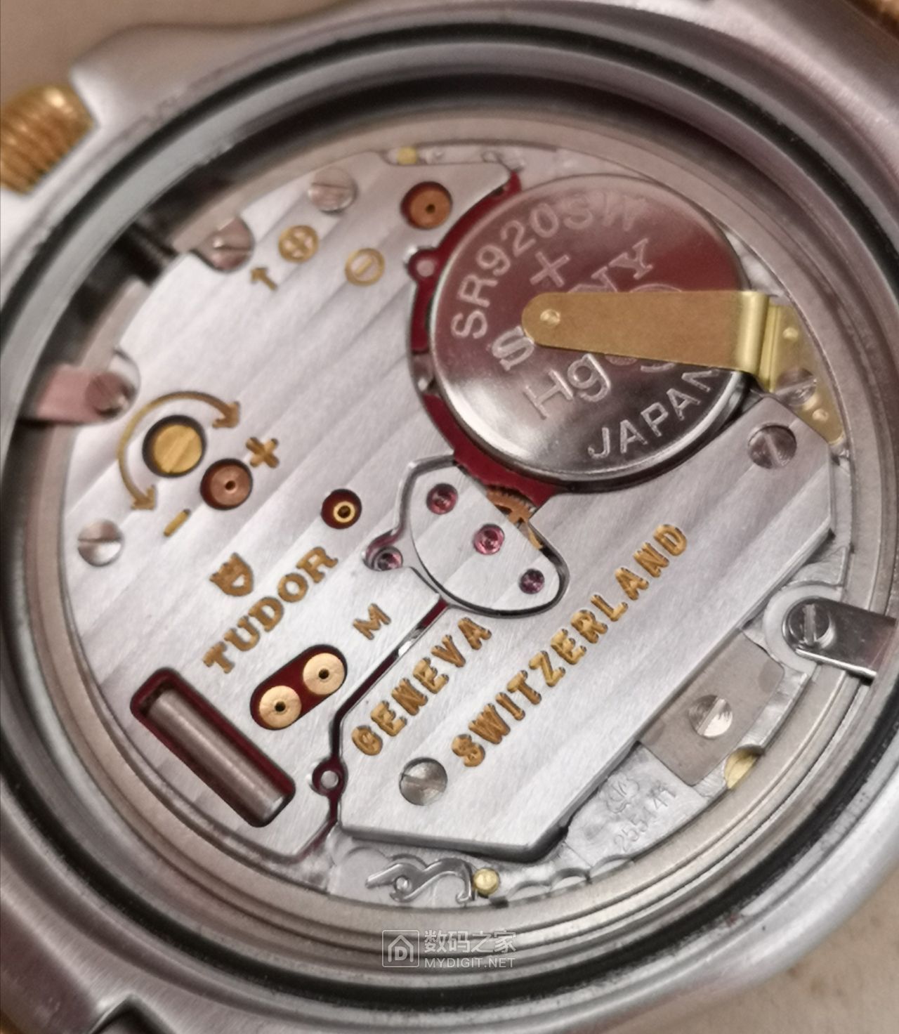 收了一块精工Dolce系列的小金表（6030-5200T），稍微打理一下