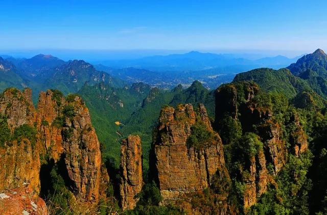 冬天看雪的最佳旅游地广西,广西冬天适合去的旅游胜地