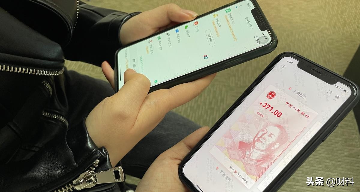存折又成香饽饽？年轻人“扎堆”去银行办存折，到底有什么好处？