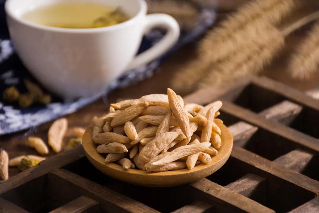 冬季养生喝什么茶,冬季补肾喝什么茶好