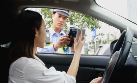 驾驶证电子证照怎么使用,驾驶证件电子版的怎么照相