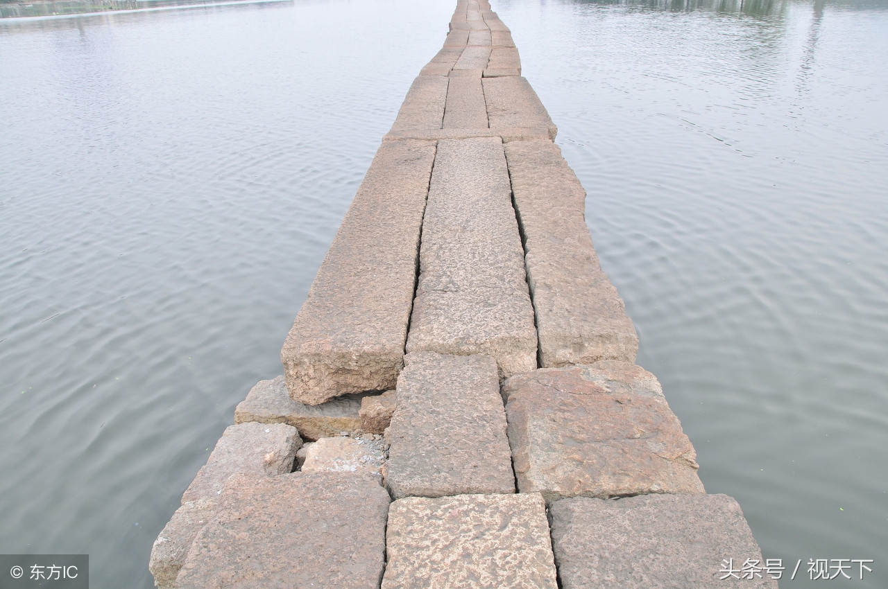 浙江乡间道路,浙江一条水上的路