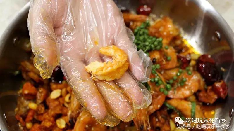 新乡最实惠虾局又来啦！有超好吃的柠檬菠萝虾，人均还这么低？！