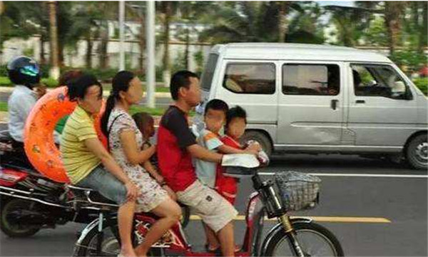 为什么买了车却开的少，老司机们都知道原因！