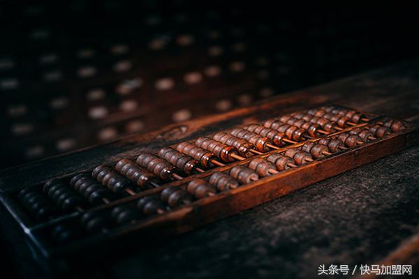 网上药店那么便宜有利润吗,药店流水一天一千利润多少