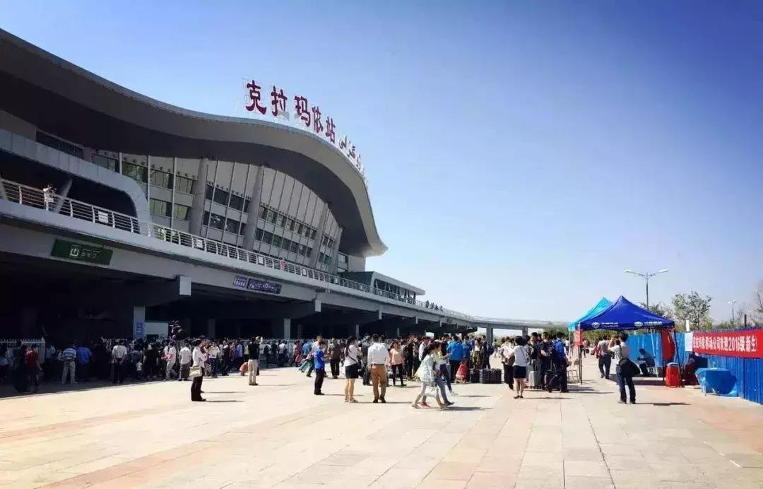 四年都毁这里了：中国最惨大学校区