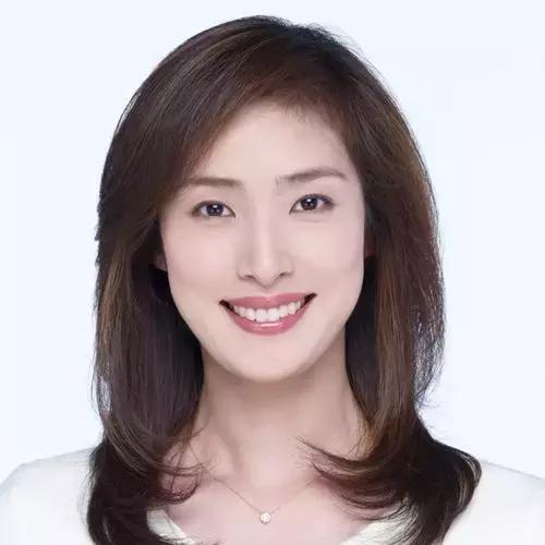 发际线高脸圆适合什么发型,男士发际线高脸长适合发型
