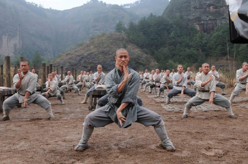 战狼吴京2免费观看完整版,吴京最新热映大片战狼2精彩片段
