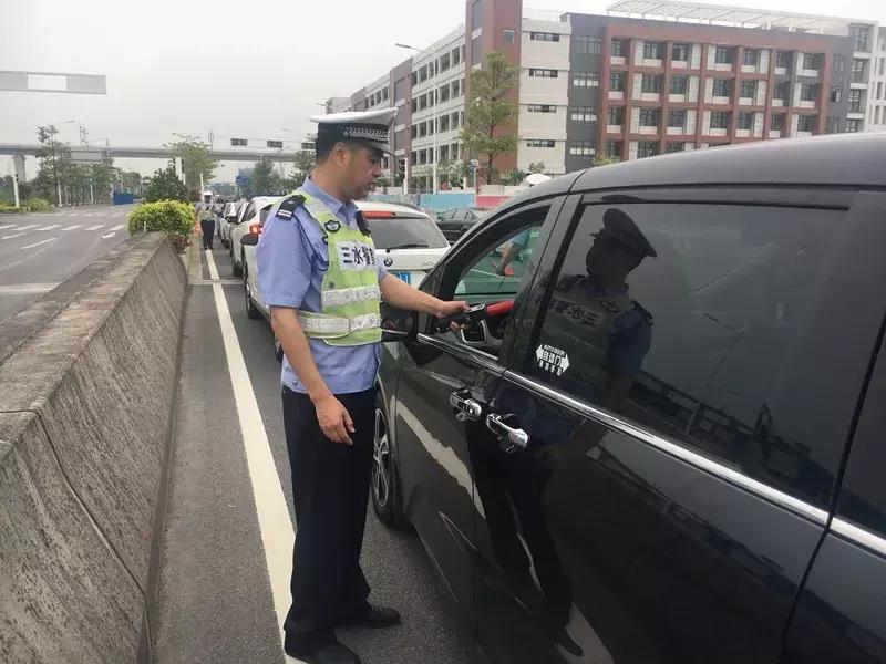 白天被查出酒驾！司机委屈巴巴：我没喝酒啊……