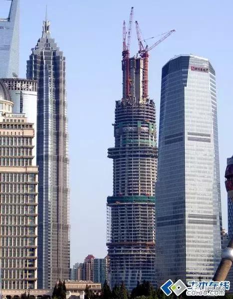上海中心大厦127层怎么有632米,上海中心大厦632米127层内部