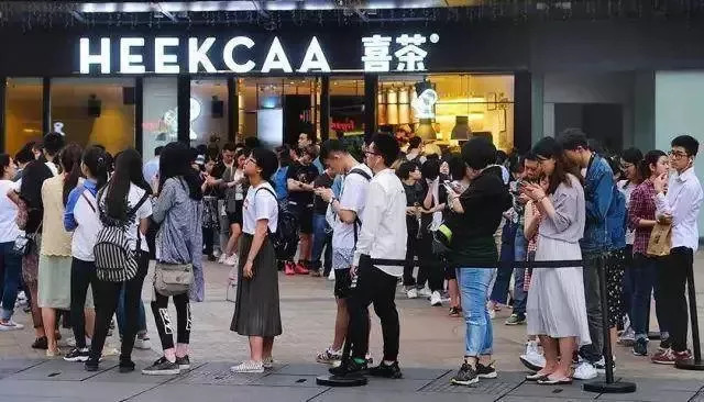 勒紧裤腰带再难的日子总会过去了,勒紧裤腰带过日子图搞笑