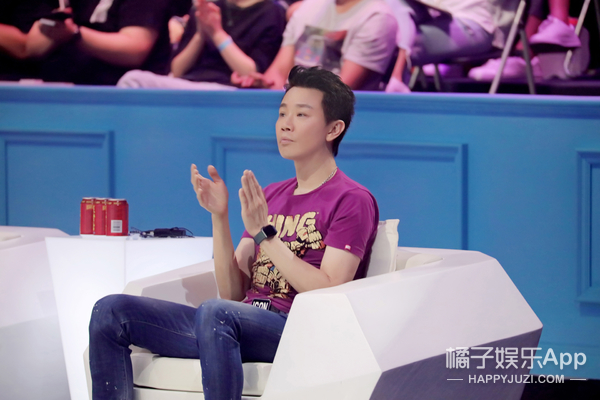 这就是对唱李荣浩组四强,效仿李荣浩和罗志祥