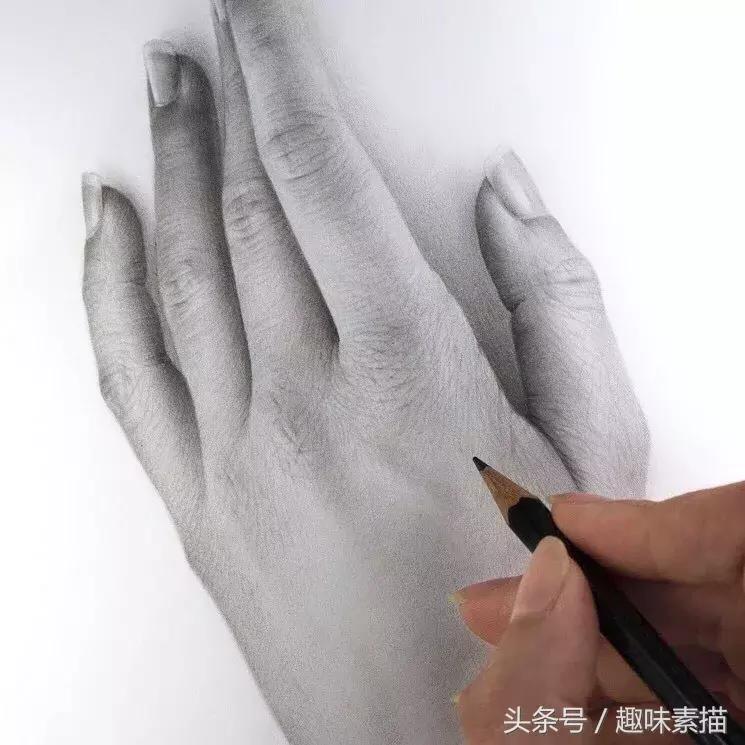 从画渣逆袭到大神的全过程,画渣画画是真的不好