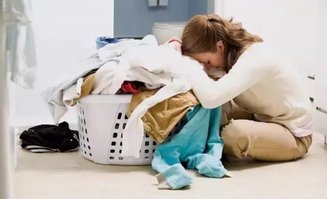 懒人叠衣服神器折衣板,懒人叠衣板10秒
