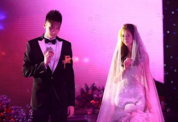 易建联结婚了吗,易建联和姚明私交