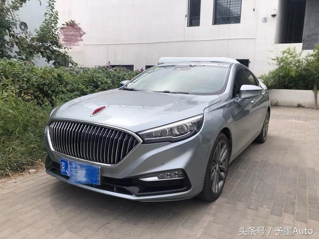 18岁开红旗什么感觉,年纪轻轻就开上了奥迪